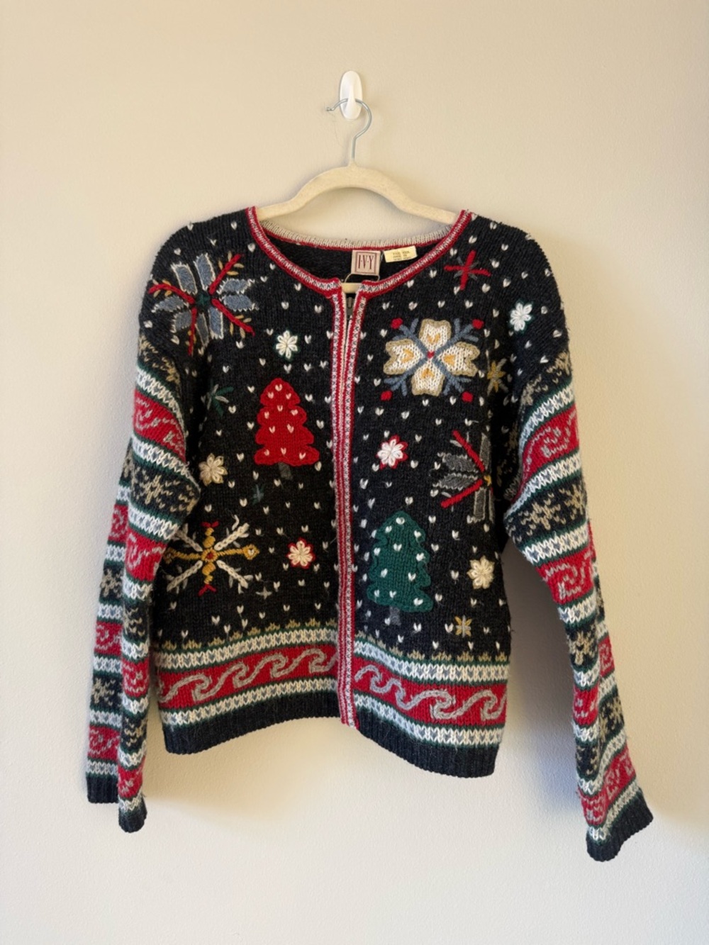 Vintage Ivy Black Holiday Christmas Cardigan Wool Sweater